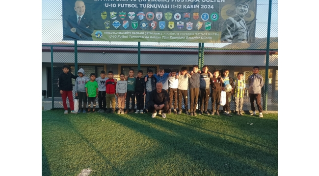 Manisa'nın Turgutlu İlçesinde 11- 12 Kasım Günlerinde 25 Takımın katılımıyla yapılacak futbol şöleni ne tüm spor severler davetlidir 